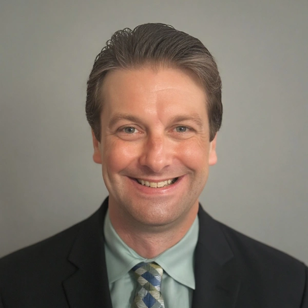Daniel W. Cardwell headshot